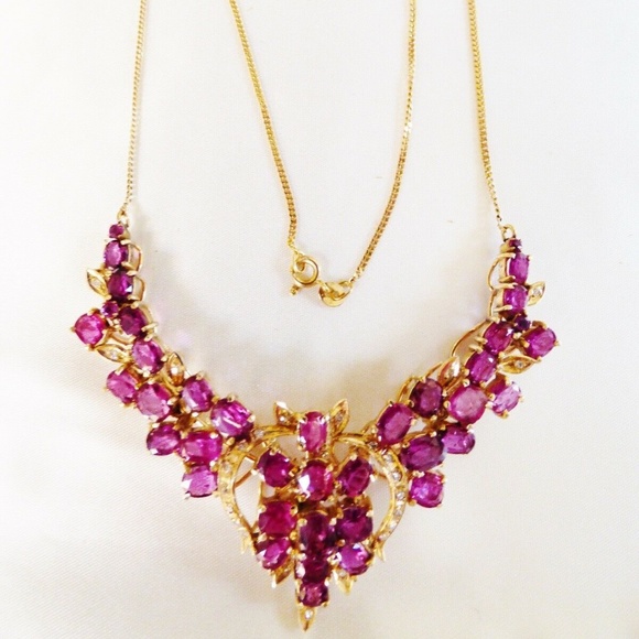 VTG Custom Made 14k yellow gold 16.55 TCW Ruby & Diamond Floral design Necklace - Picture 4 of 11